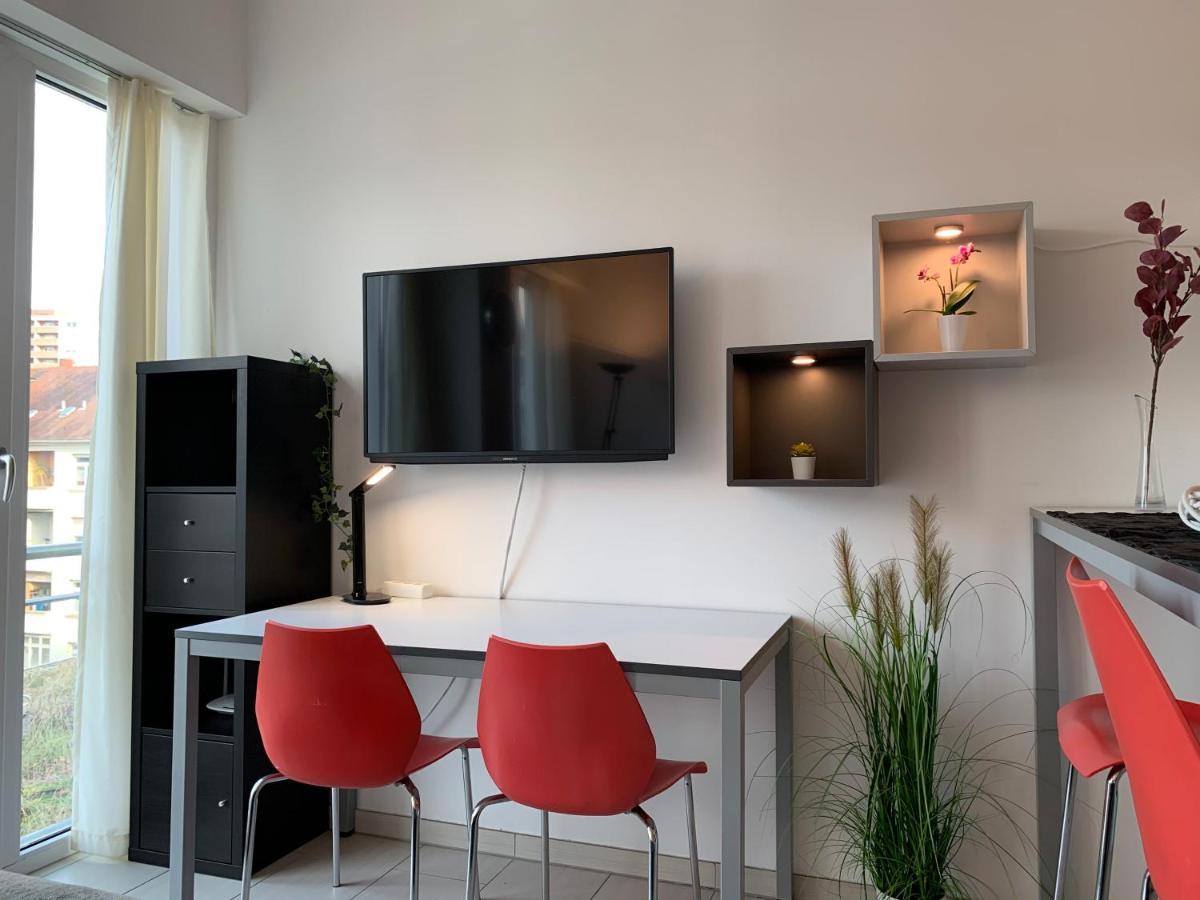 Апартаменты Exklusive WohlfüHloase By Rabe - Parkplatz & Free Netflix & Coffee-Bar Карлсруэ Экстерьер фото