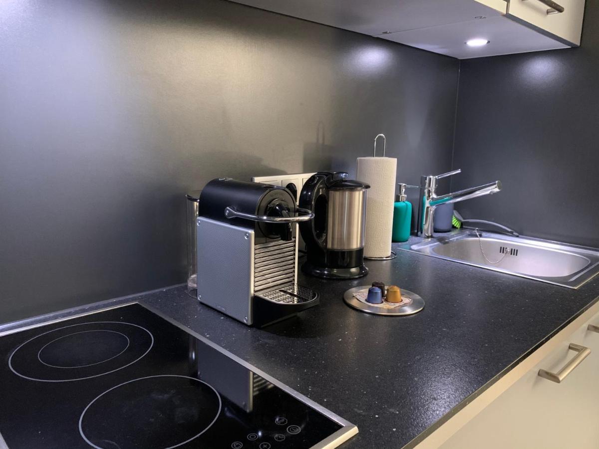Апартаменты Exklusive WohlfüHloase By Rabe - Parkplatz & Free Netflix & Coffee-Bar Карлсруэ Экстерьер фото